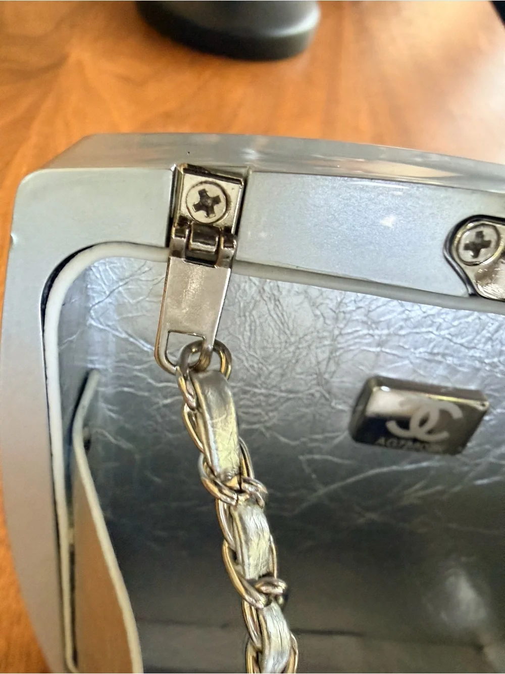 Fashion Chanel Silver Crystal 'CC' Clutch w Silver Tone Leather Link Chain NEW